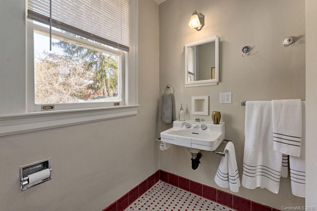167 Edgewood Road - Photo 19