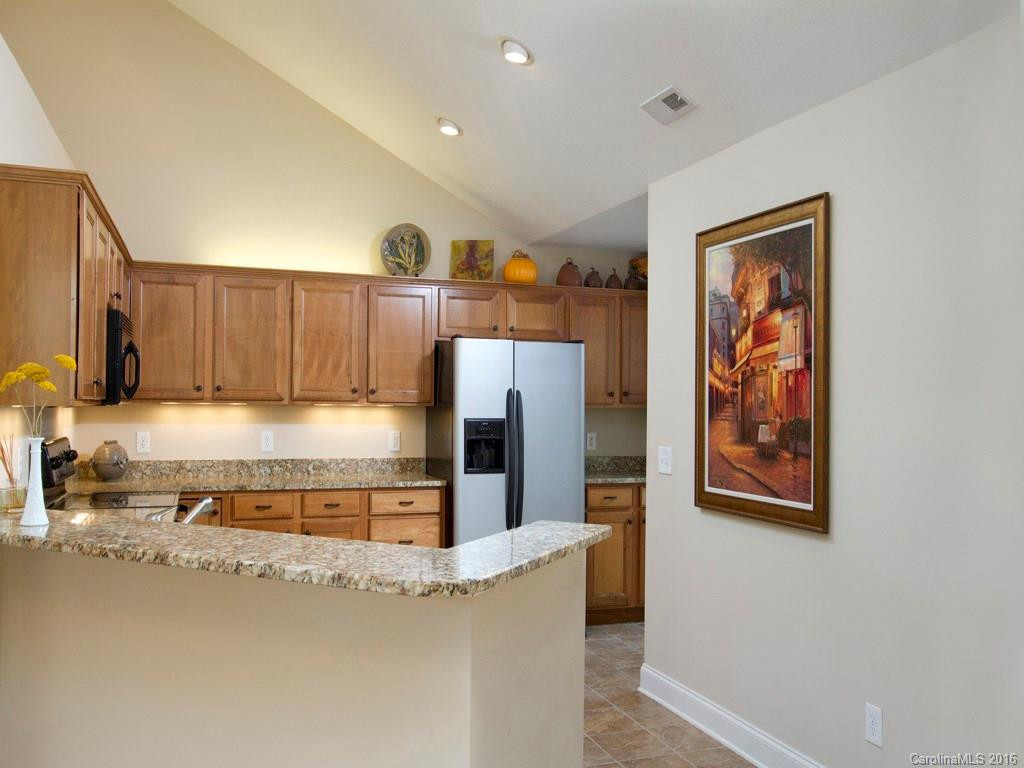 25 Mountain Meadow Circle #25 - Photo 4