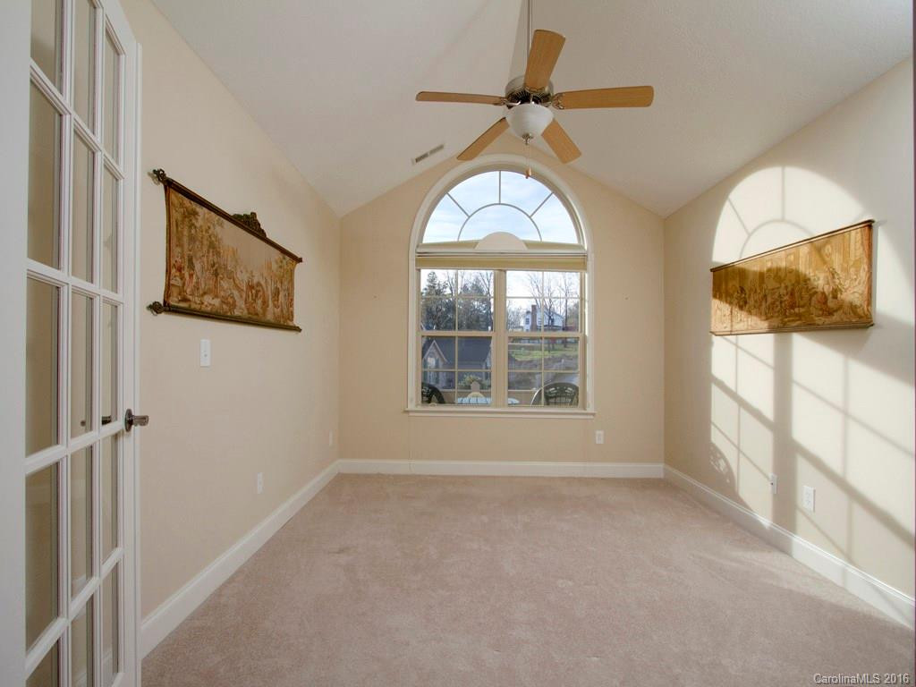 25 Mountain Meadow Circle #25 - Photo 5