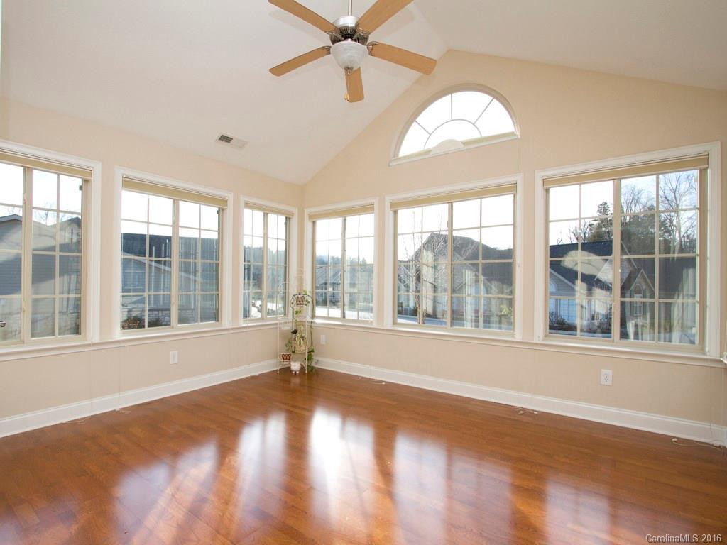 25 Mountain Meadow Circle #25 - Photo 9