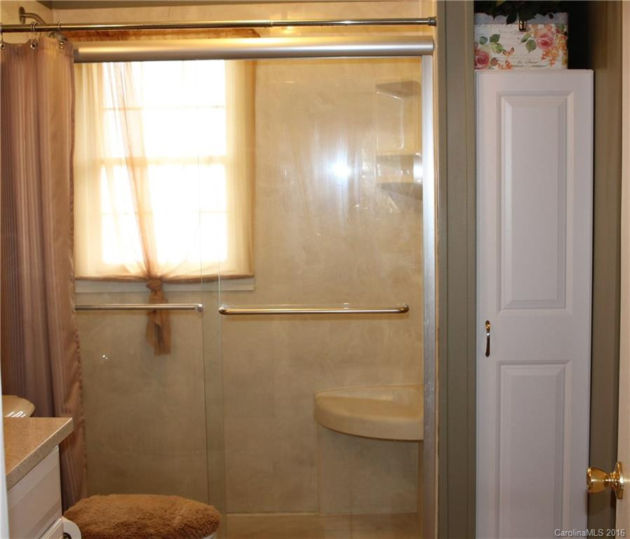111 Bumont Drive - Photo 13