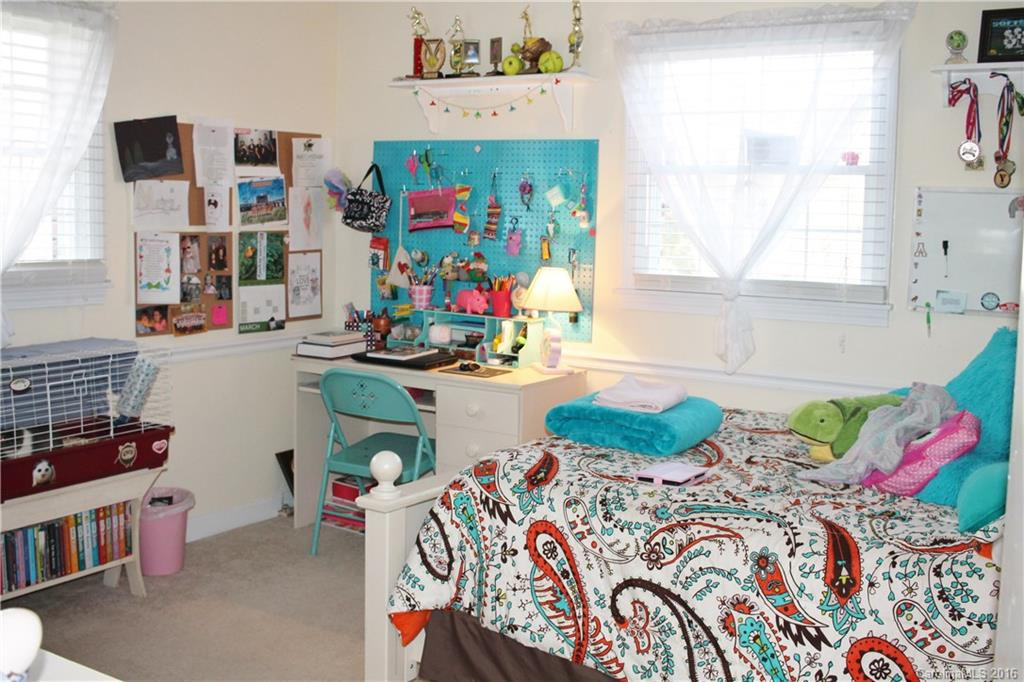 111 Bumont Drive - Photo 16