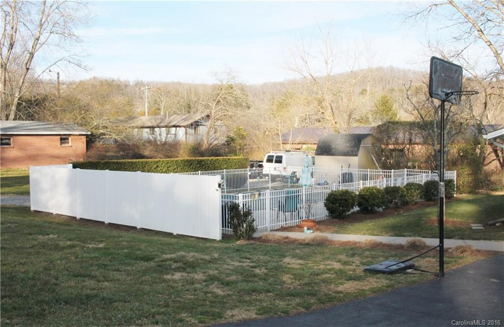111 Bumont Drive - Photo 19