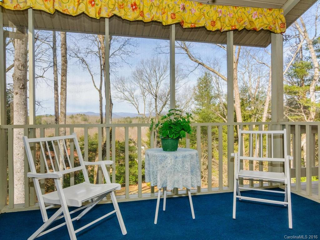 151 Kalmia Terrace - Photo 18