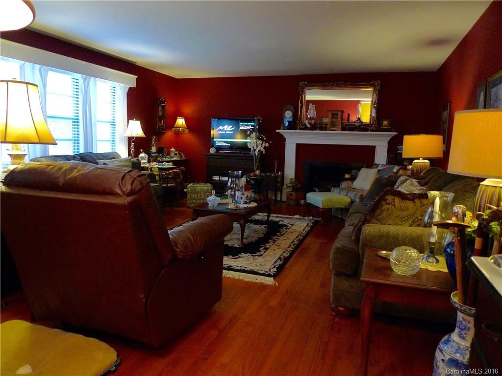 260 Fleming Drive - Photo 13