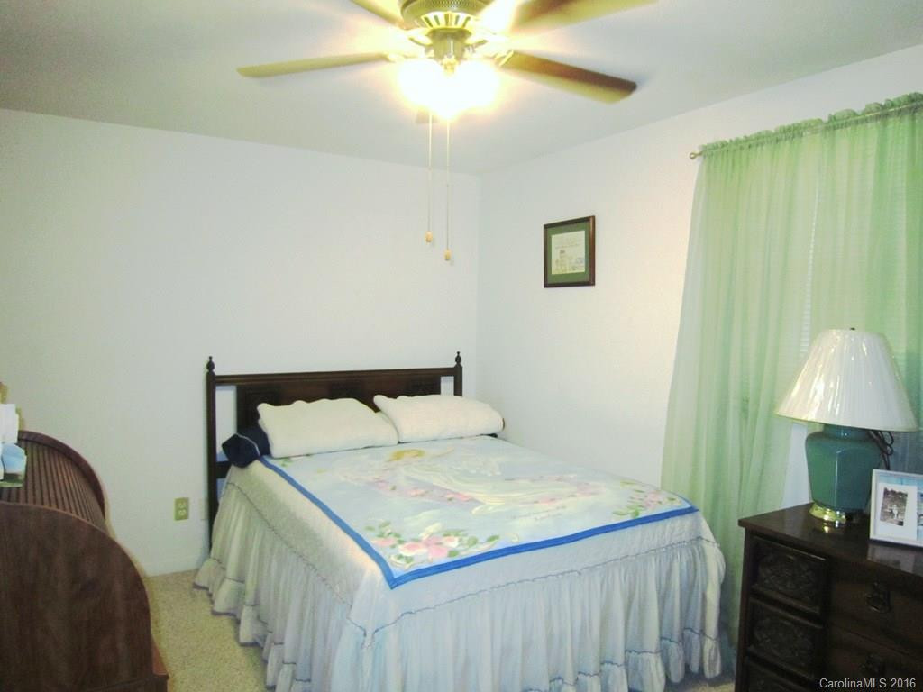 7 Morgan Boulevard - Photo 9