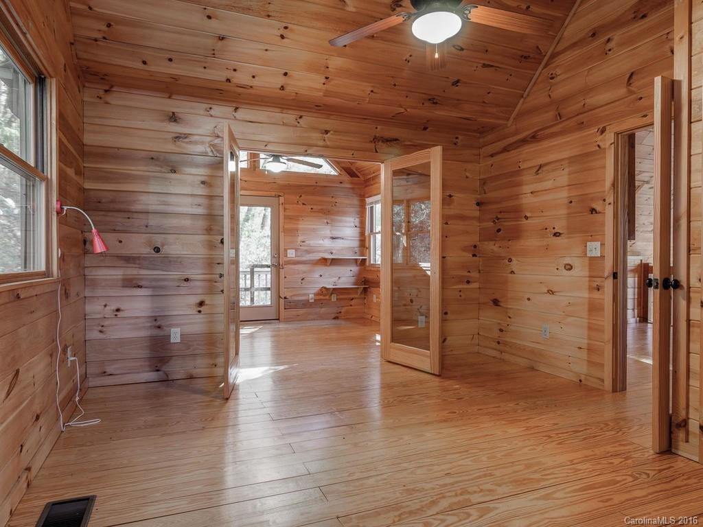 1307 Firefly Road - Photo 13