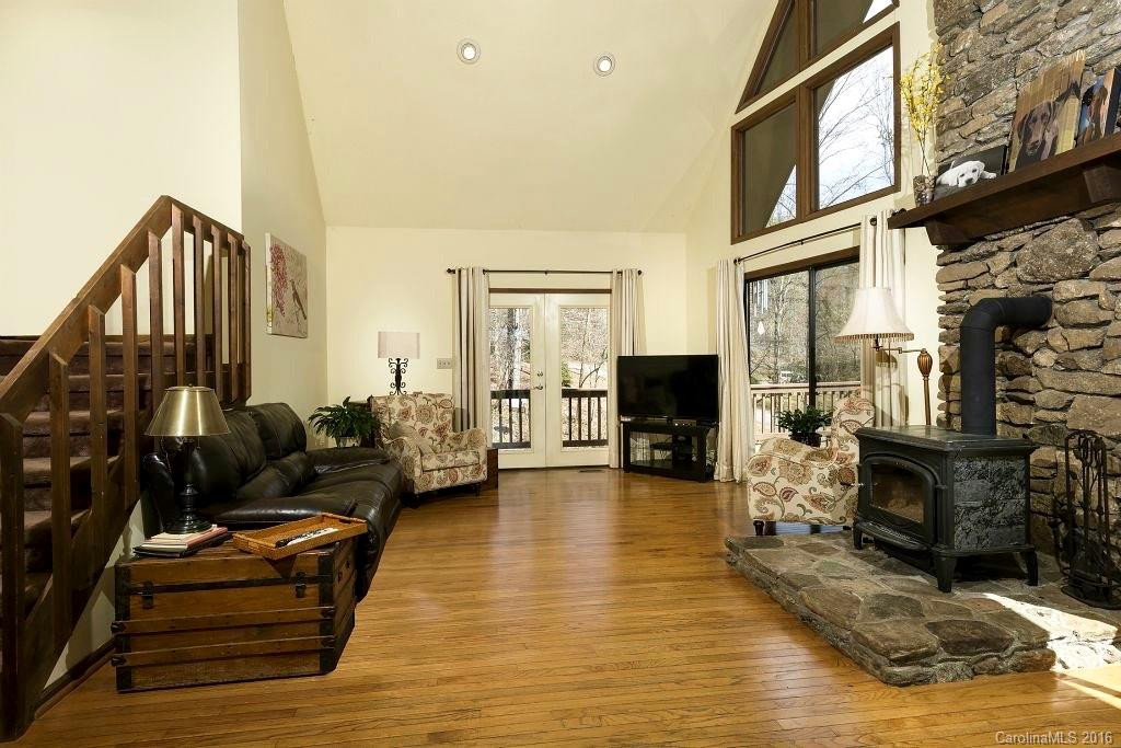 19 Mountain Brook Drive - Photo 3