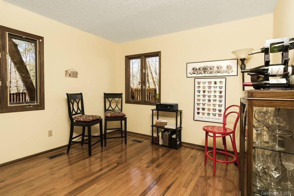 19 Mountain Brook Drive - Photo 8