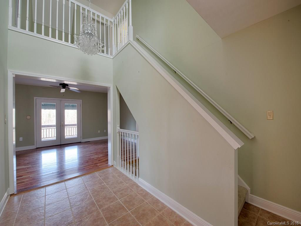 229 Fernwood Lane - Photo 2