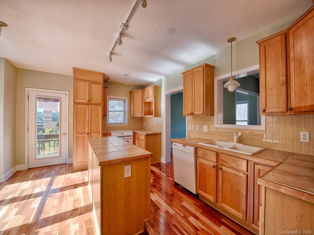 229 Fernwood Lane - Photo 5