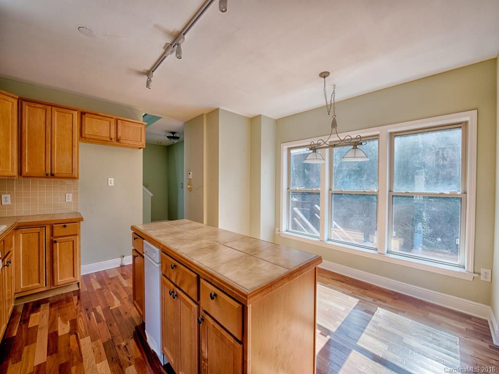 229 Fernwood Lane - Photo 6