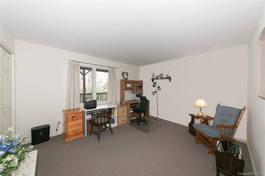 2300 Golf Club Court - Photo 20