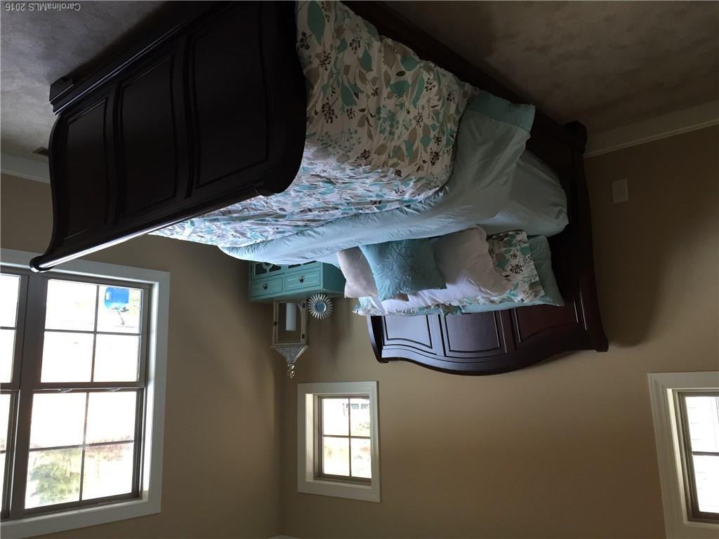 17 Tudor Way - Photo 11