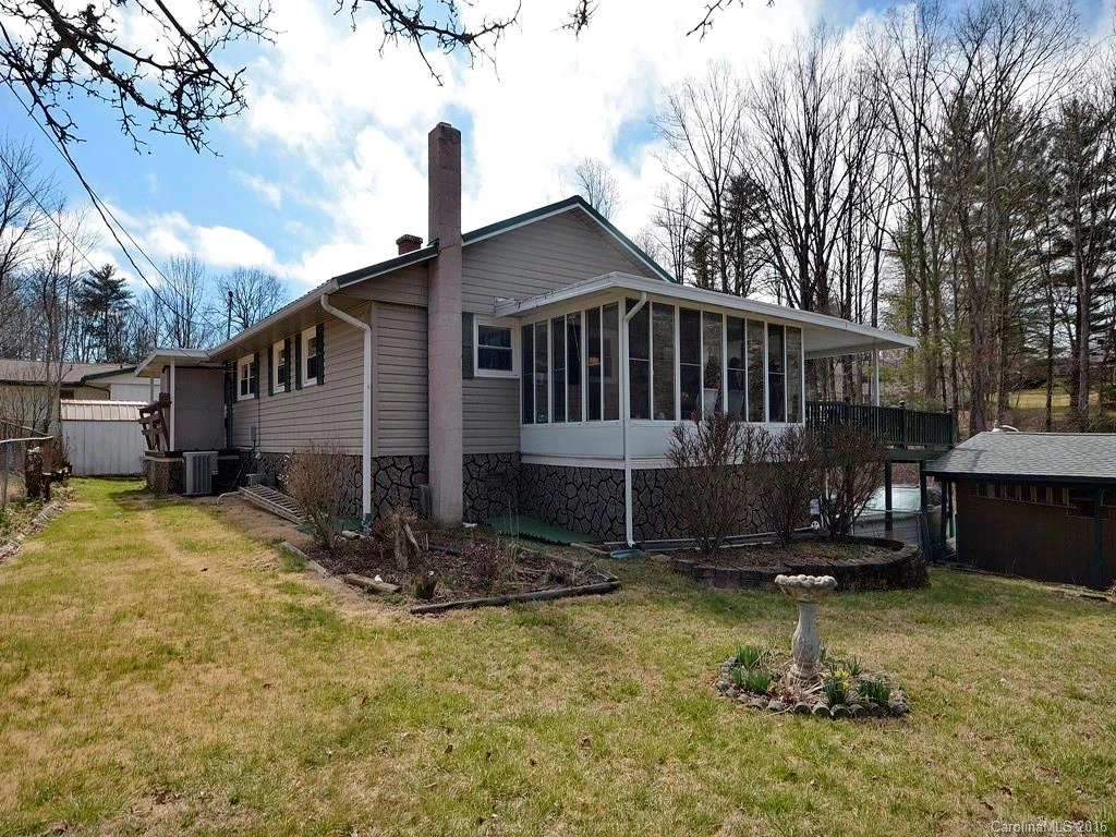 2 Dogwood Road