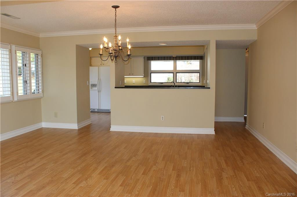 109 Highview Lane #109 - Photo 5