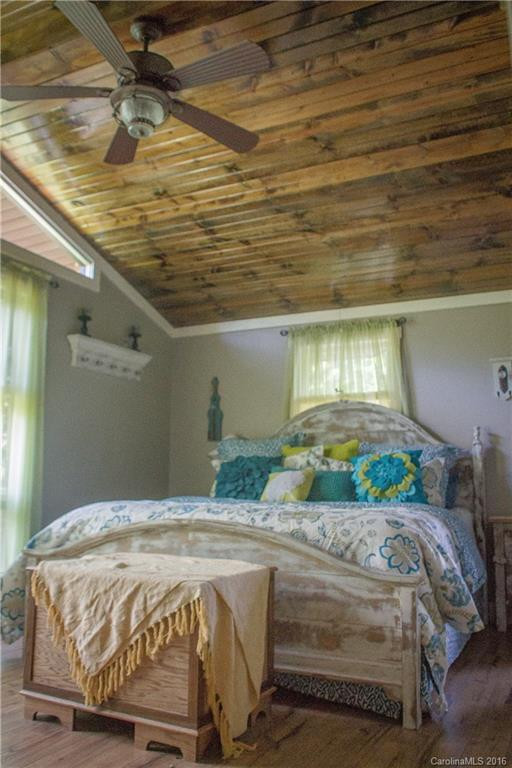 136 Bishop Lane - Photo 8