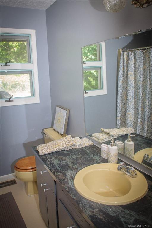 136 Bishop Lane - Photo 10