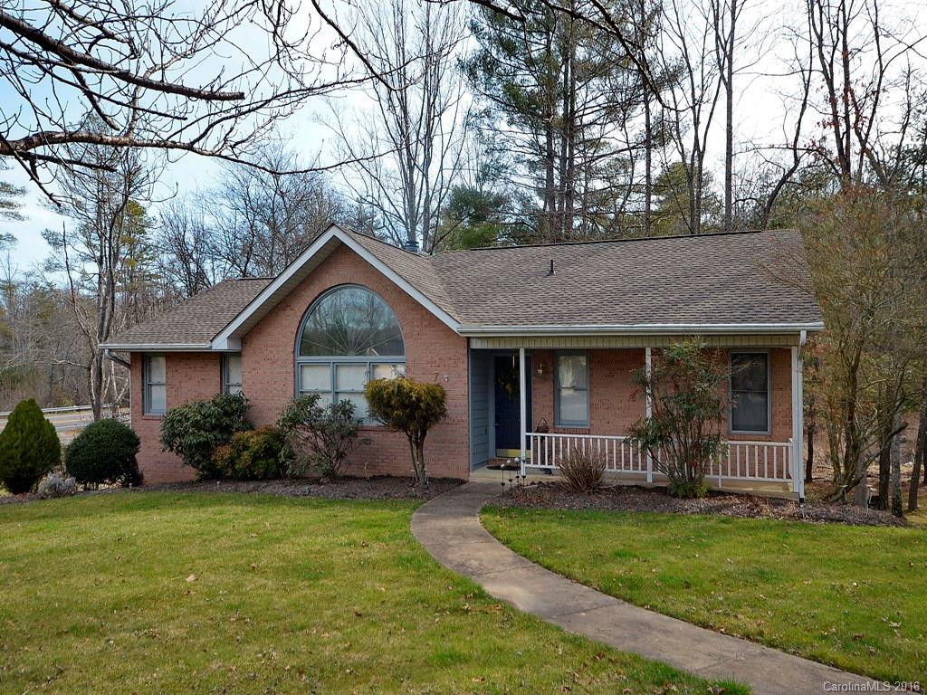7 Sweetwater Oaks Drive
