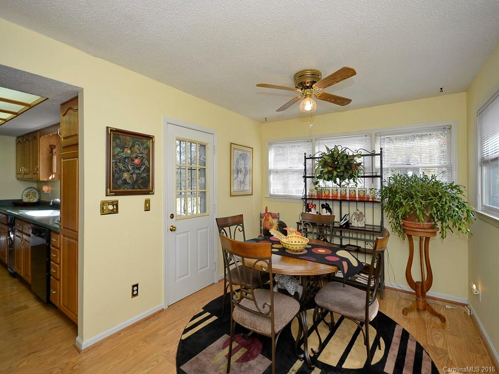 7 Sweetwater Oaks Drive - Photo 8