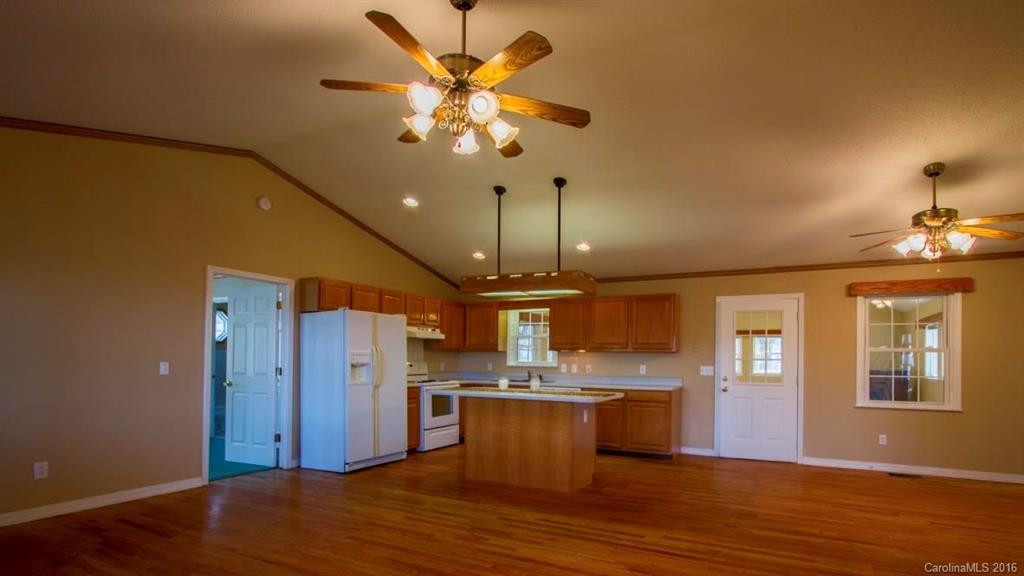 468 Echo Ridge - Photo 7