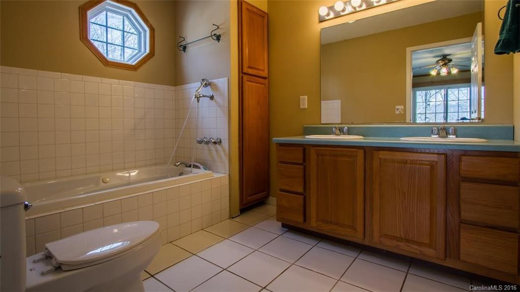468 Echo Ridge - Photo 10