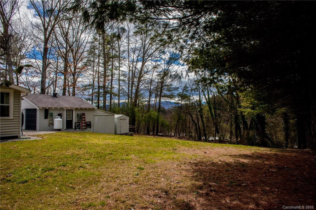 27 Ridgeway Drive - Photo 4