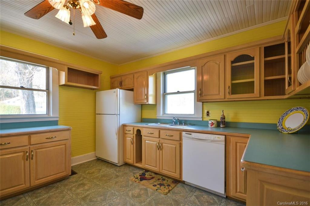 753 Lake Tahoma Road - Photo 12