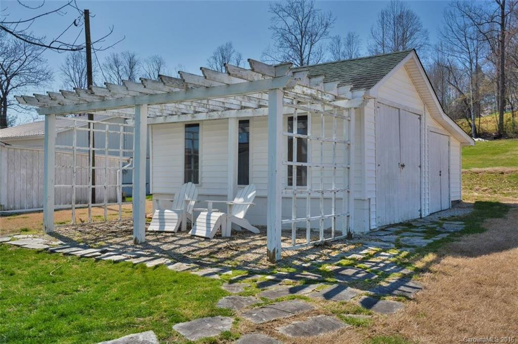 753 Lake Tahoma Road - Photo 22