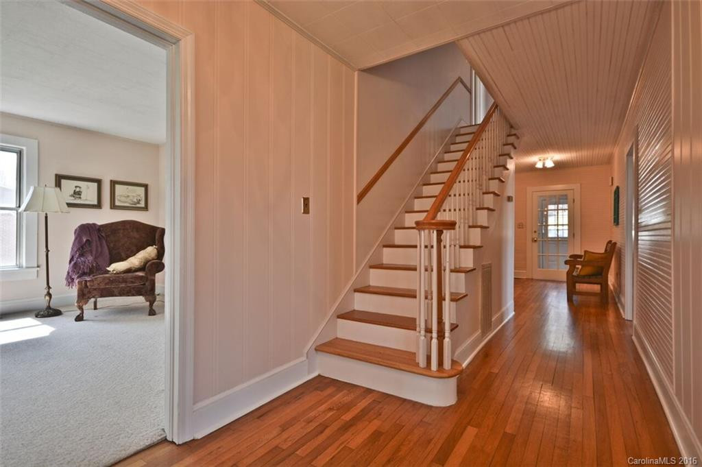 753 Lake Tahoma Road - Photo 5