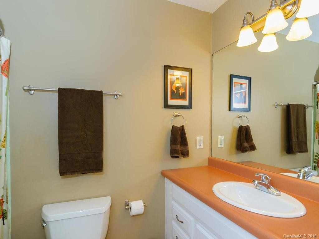 7 Overlook Court - Photo 18