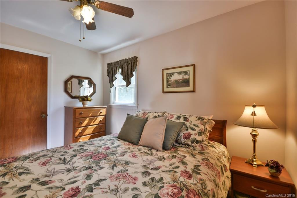 225 School Road - Photo 17