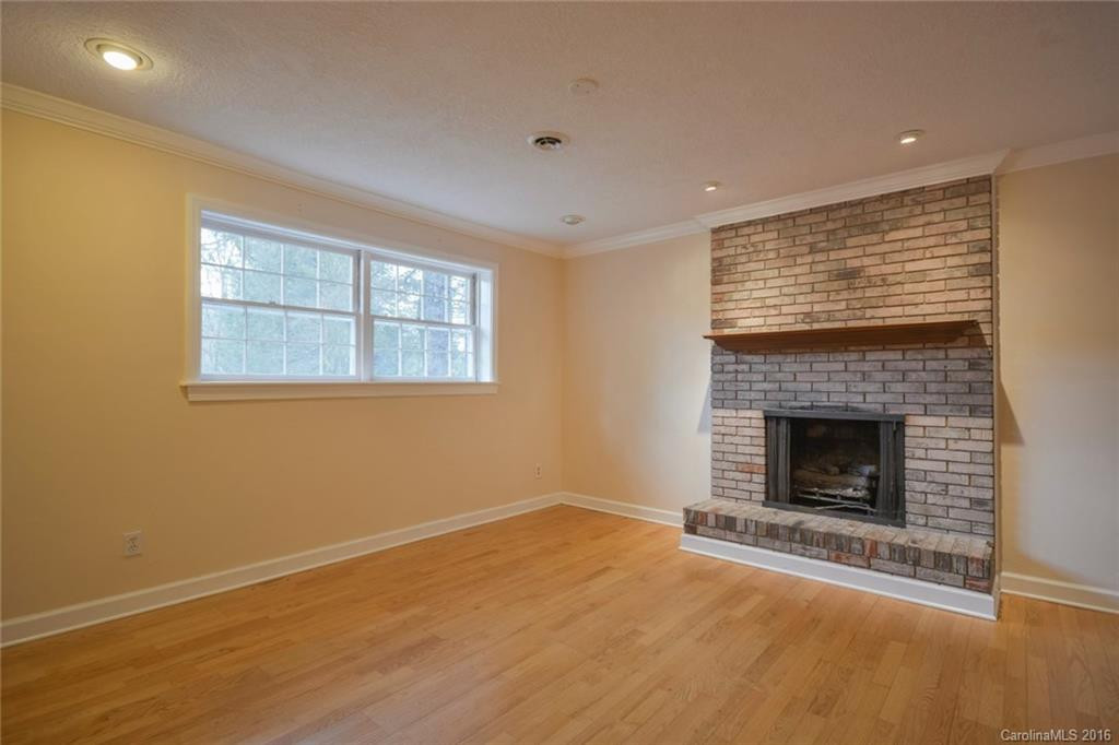 33 Brookcliff Drive - Photo 14