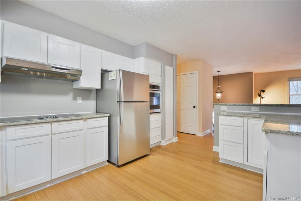 33 Brookcliff Drive - Photo 6