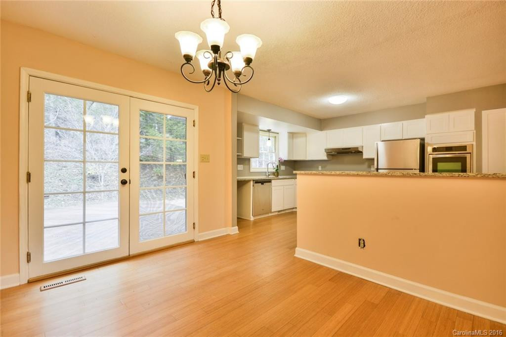 33 Brookcliff Drive - Photo 8