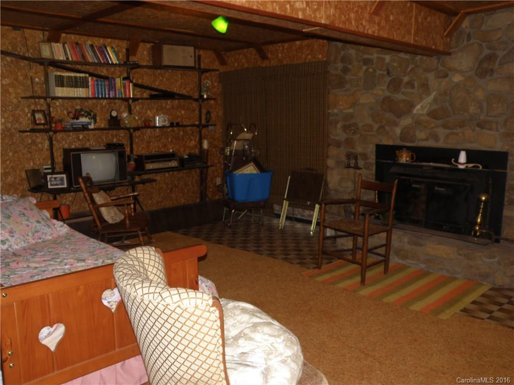 42 Gillespie Drive - Photo 16