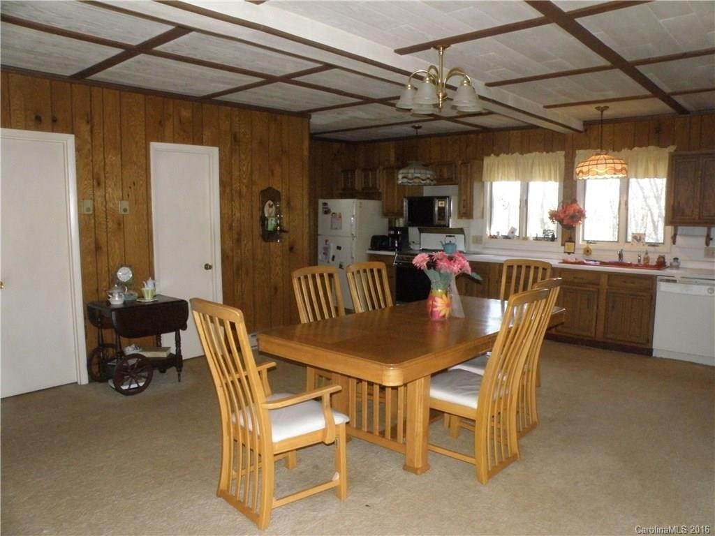 42 Gillespie Drive - Photo 3