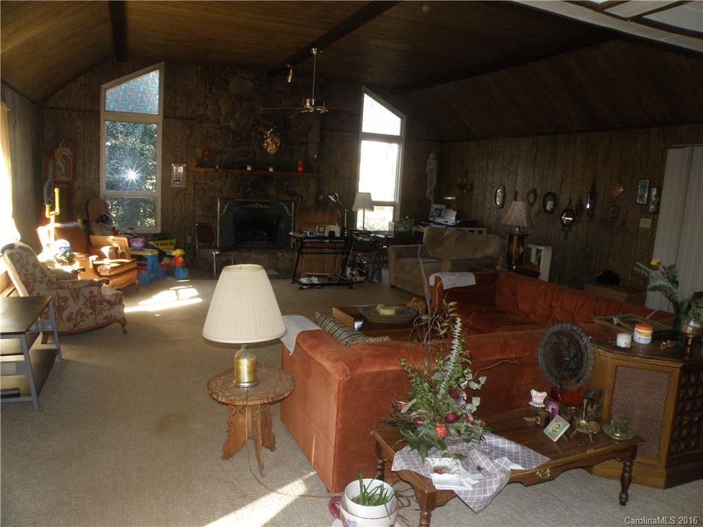 42 Gillespie Drive - Photo 5