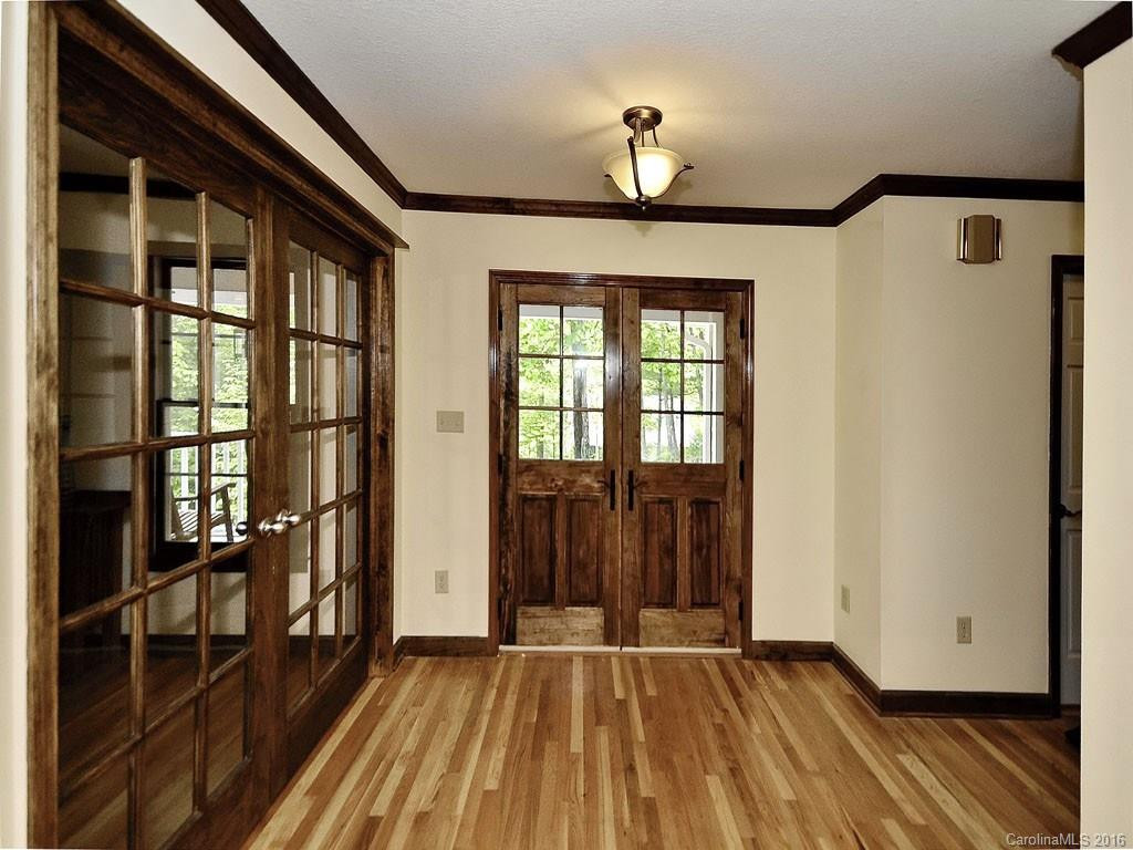 35 Oak Hollow Drive - Photo 2