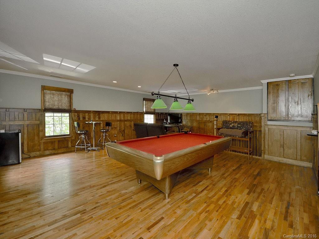 35 Oak Hollow Drive - Photo 16