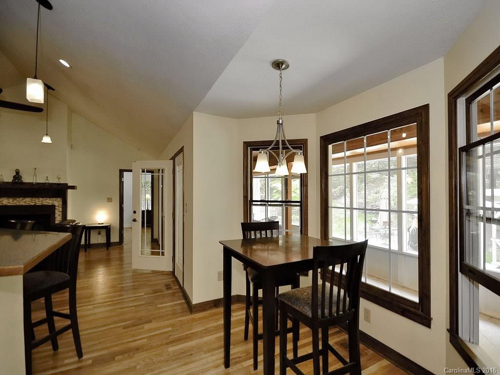 35 Oak Hollow Drive - Photo 6