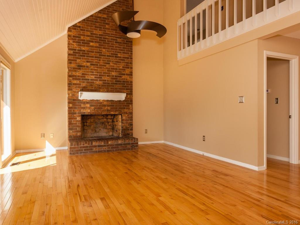 37 Village Drive - Photo 4