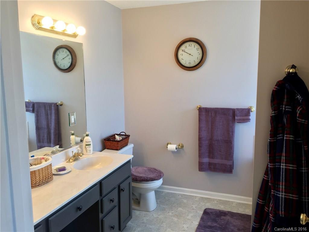 124 Maple Ridge Drive - Photo 16