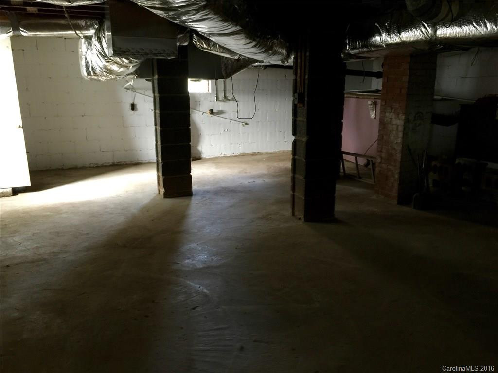 342 Oak Street - Photo 13