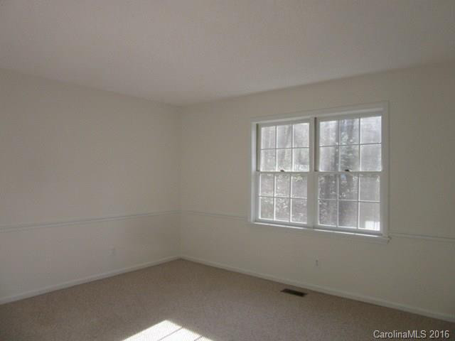188 Haywood Knolls Drive #201 - Photo 11