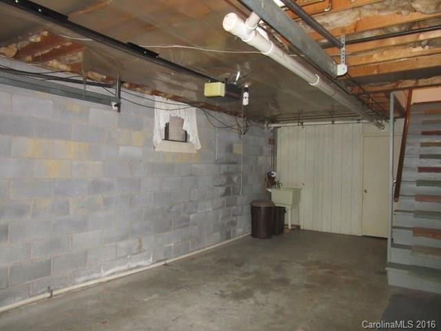 188 Haywood Knolls Drive #201 - Photo 16