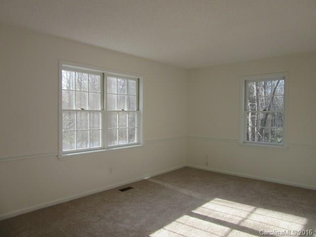 188 Haywood Knolls Drive #201 - Photo 8