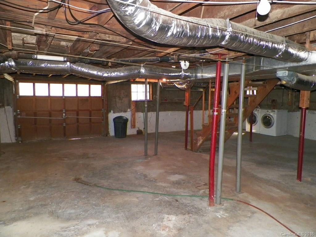 943 Tunnel Road - Photo 13