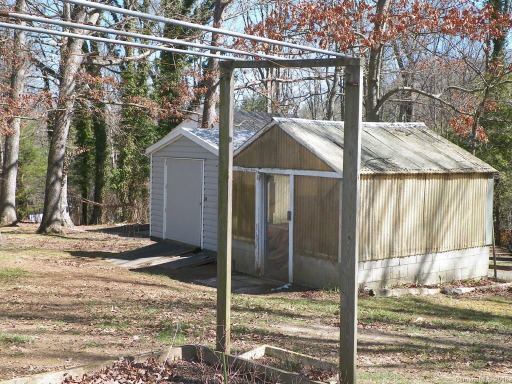 943 Tunnel Road - Photo 16