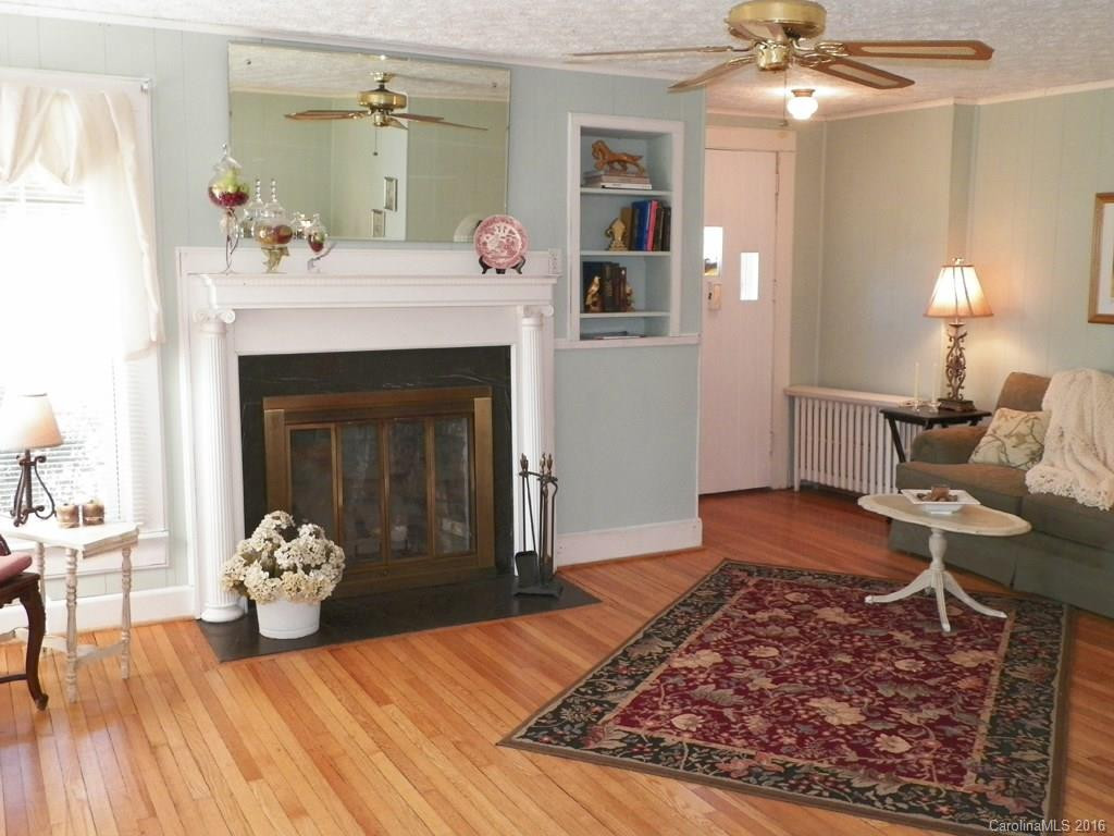 943 Tunnel Road - Photo 3